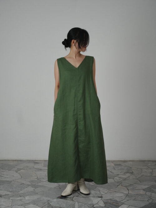 Linen Sprout Sleeveless Dress in Forest Green