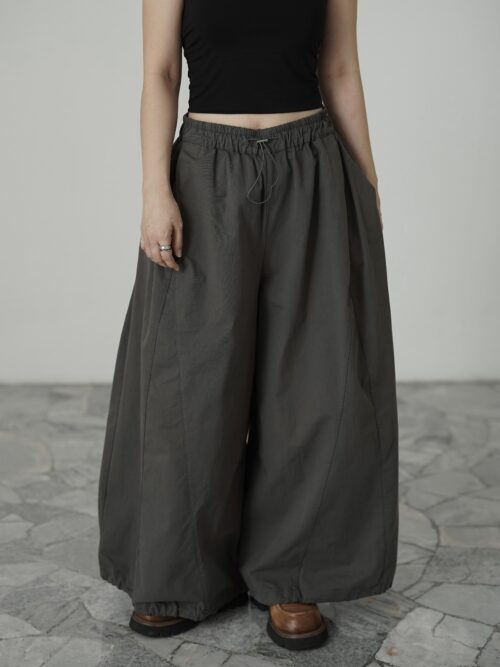 Wide Leg Pants in Grey