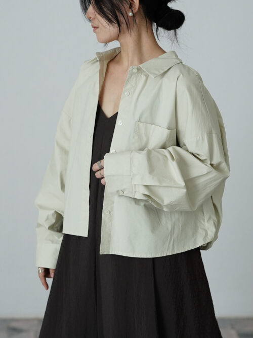 Bubble Hem Crop Shirt in Light Sage